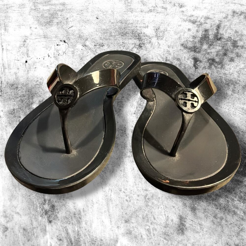 Women's Size 7 TORY BURCH Black Rubber Logo Flip Flops Excellent Condition
